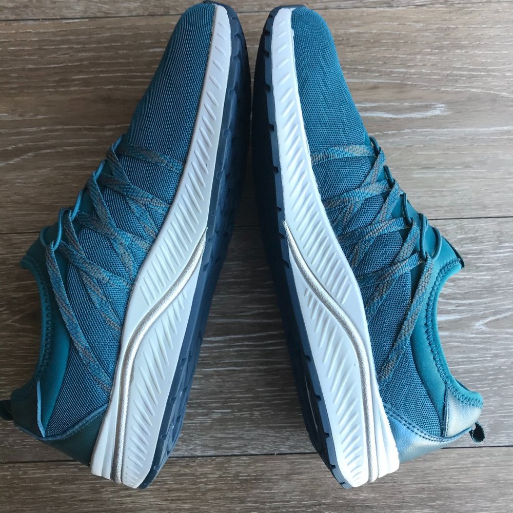 EASY SPIRIT Harper 2 Turquoise Slip on Sneaker NEW